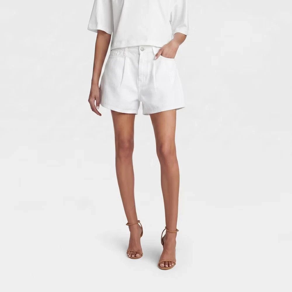 KBB by KAHLANA Women ‘The Pleated Denim Shorts’ - White 6 NWT